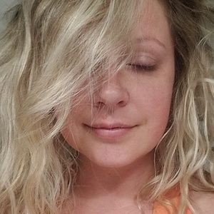 Meet your Posher, Mallory